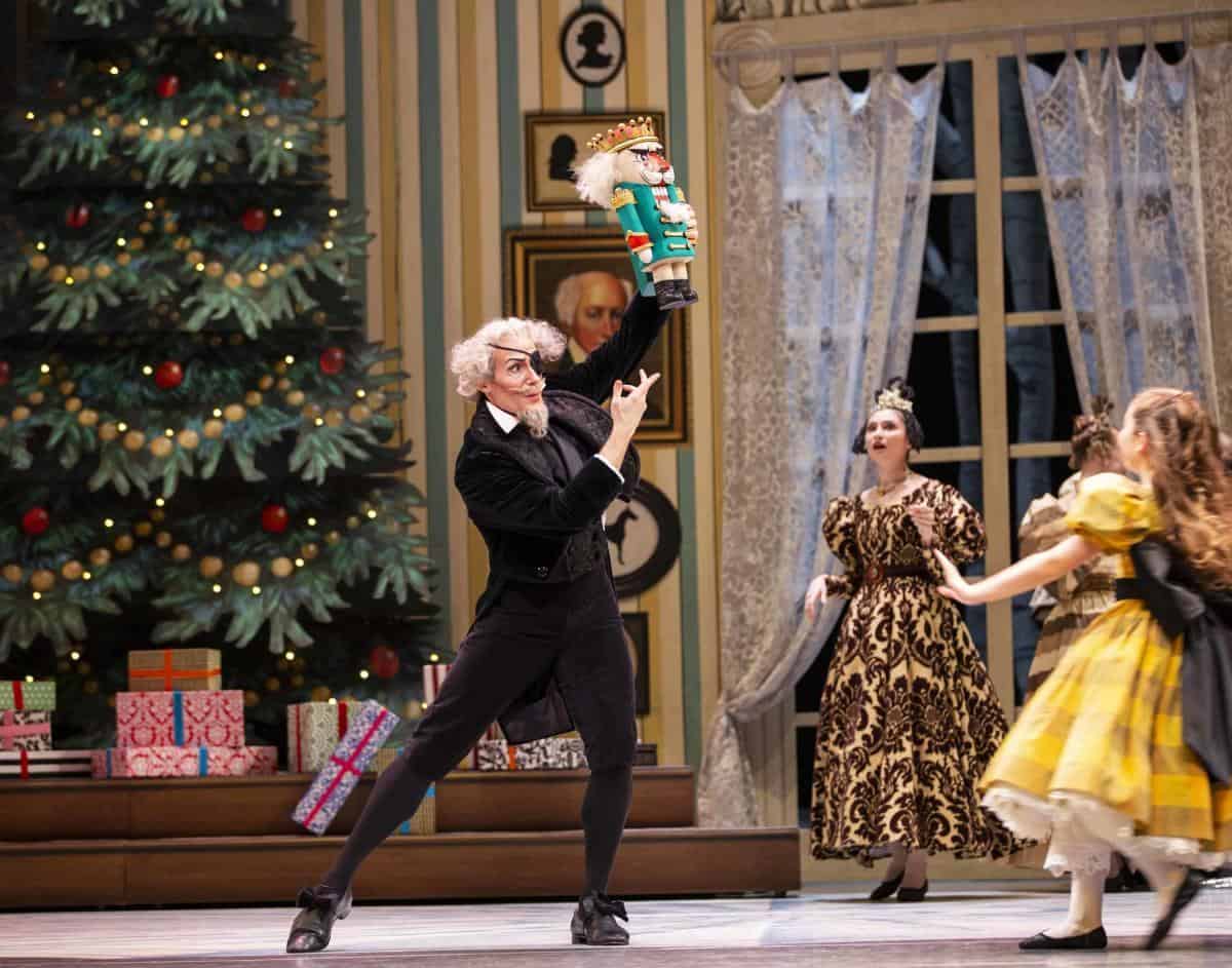 George Balanchine's The Nutcracker | Pacific Northwest Ballet